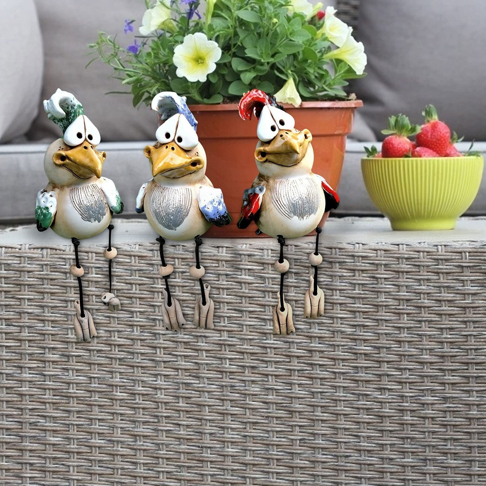🔥 Funny 3 Resin Chickens-Garden Patio Decoration🥰