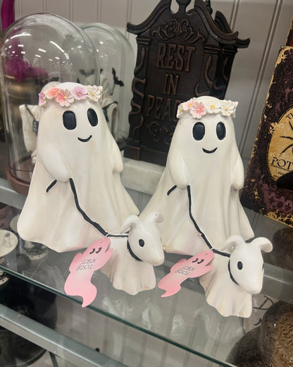 🎁Halloween Ghost Walking Dog Statue👻